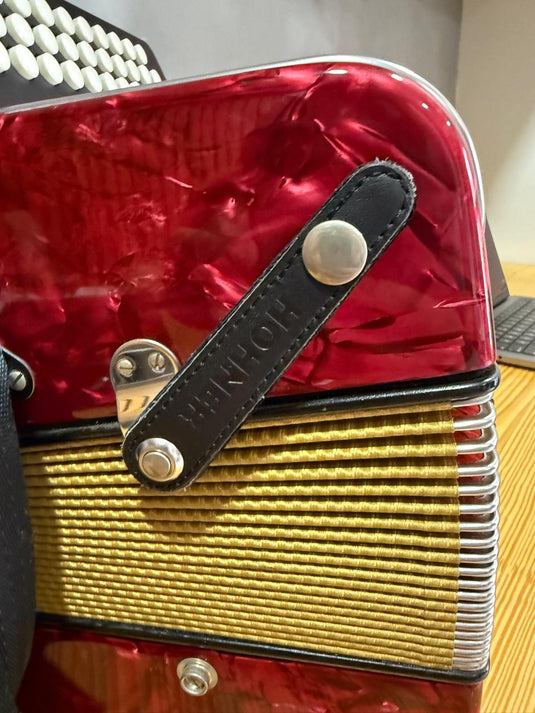 Acordeón HOHNER Corona III
